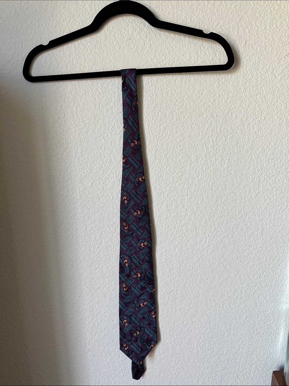 Karl Lagerfeld Teal and Burgundy Patterned Silk Tie
